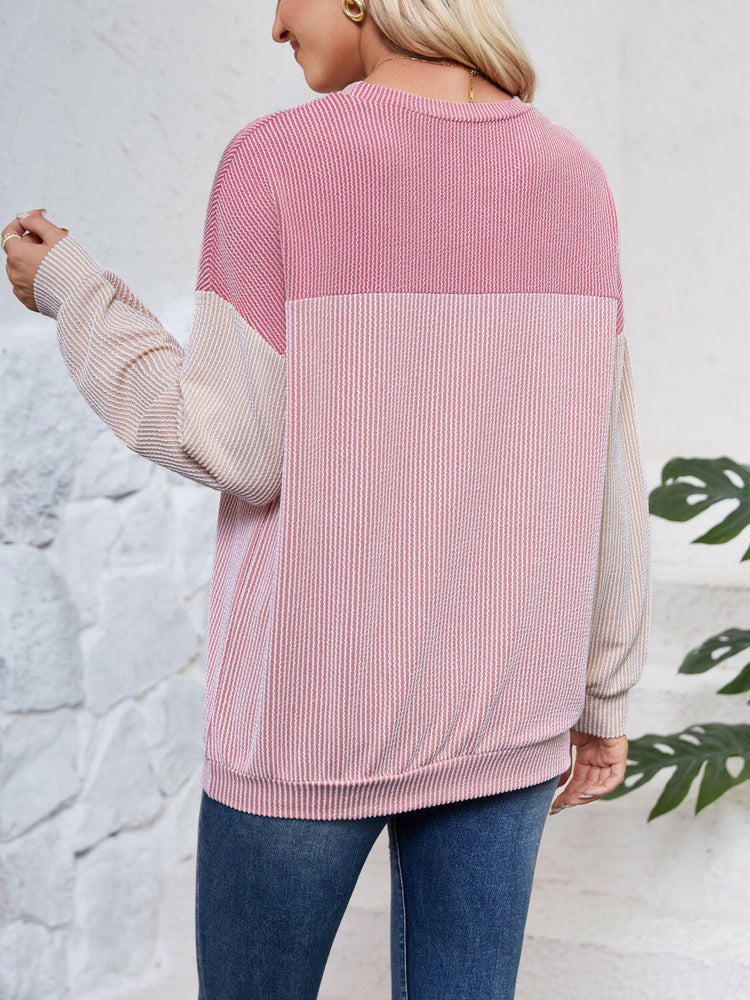 Lovelet Color Block Round Neck Long Sleeve Sweatshirt.