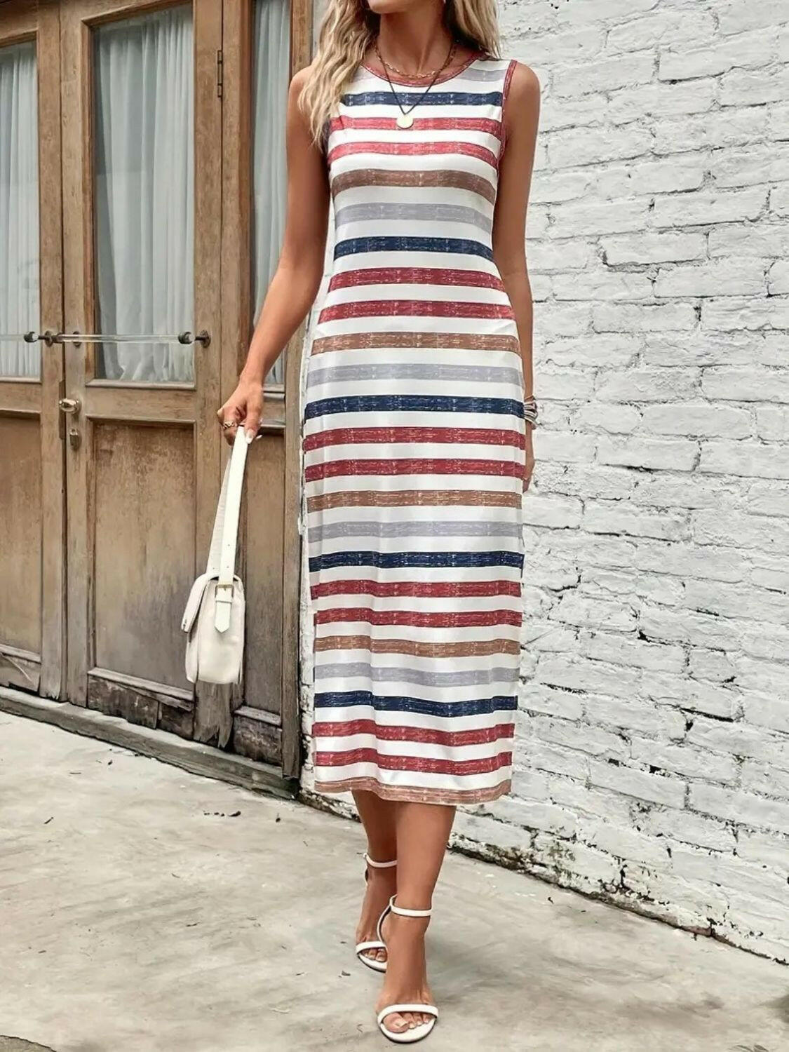 Slit Printed Round Neck Sleeveless Dress.