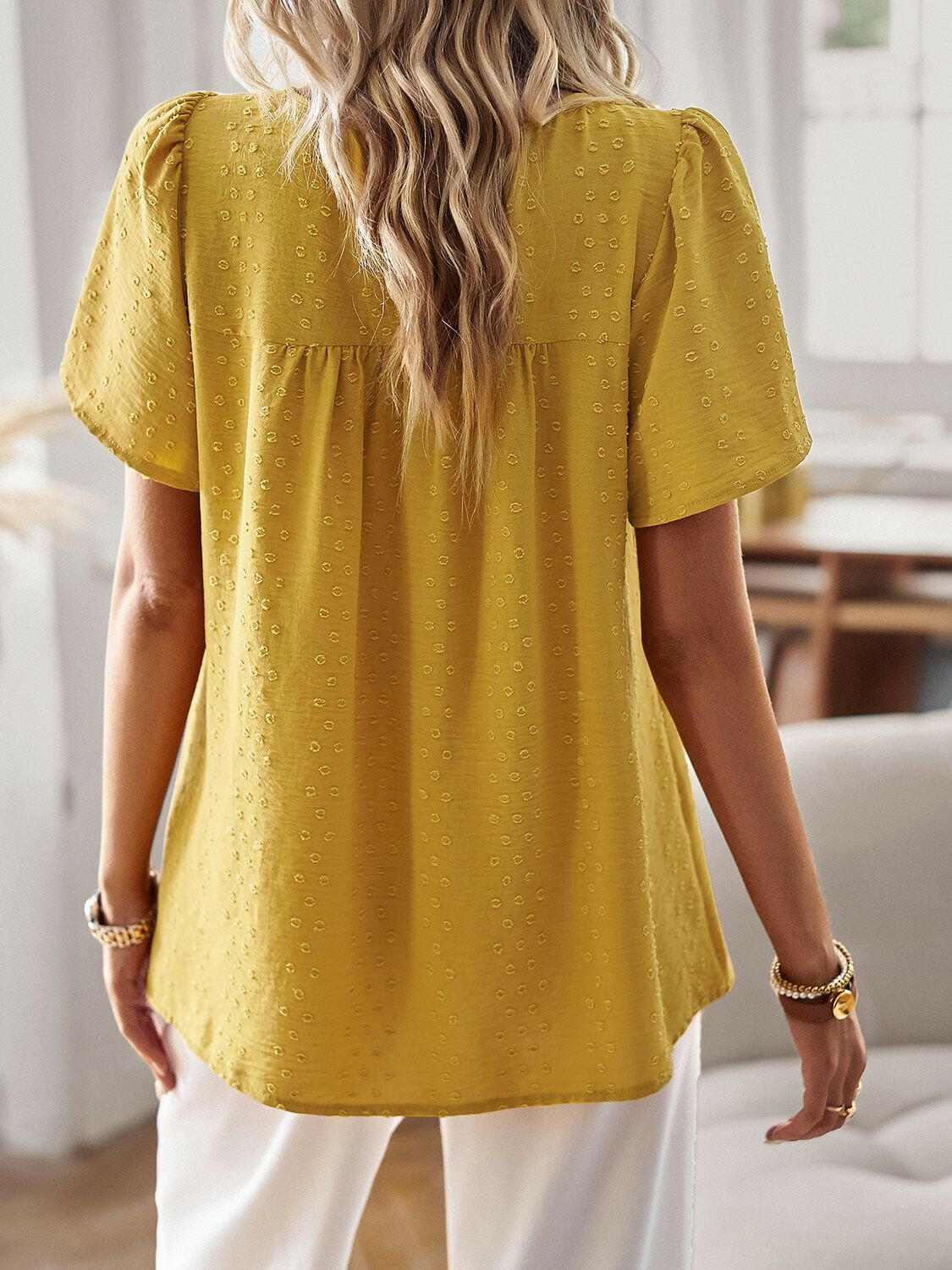 Lace Detail Round Neck Short Sleeve Blouse.