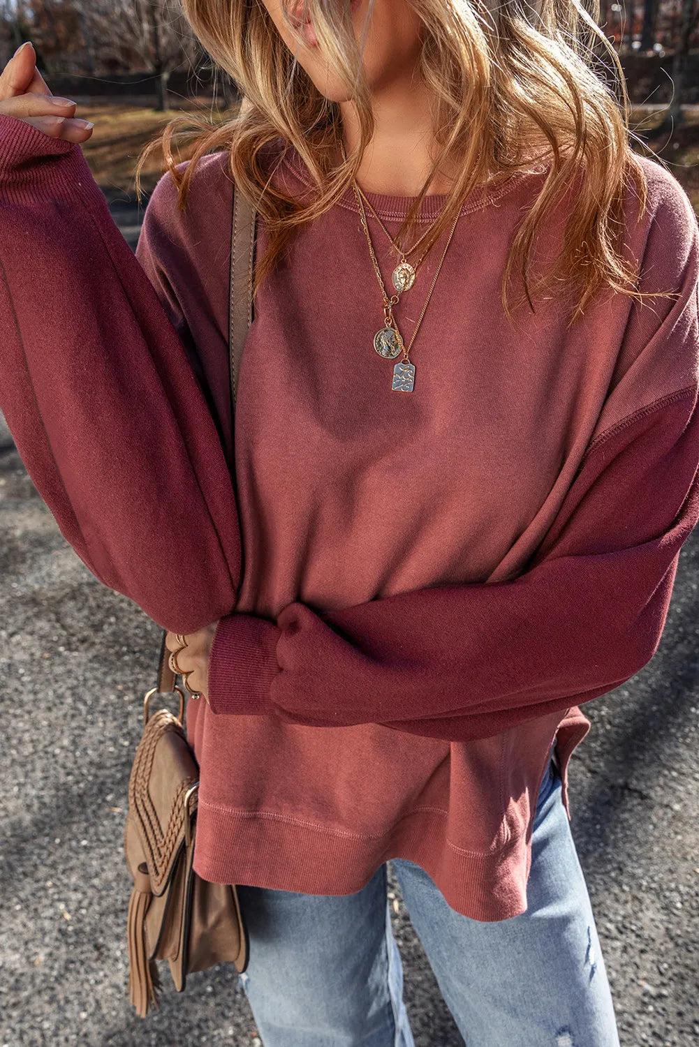 Contrast Round Neck Long Sleeve Sweatshirt.