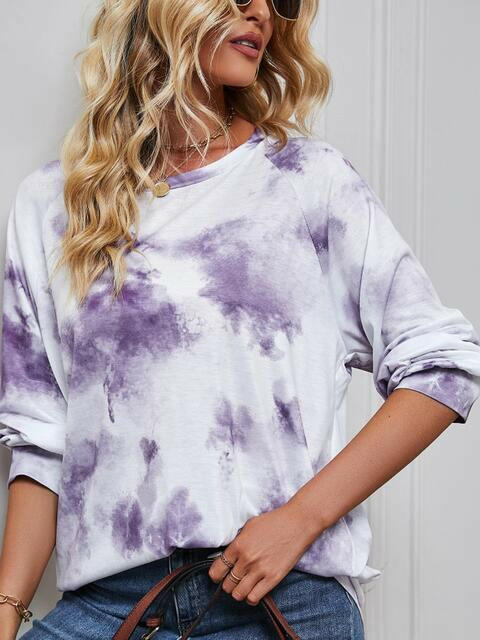 Tie Dye Round Neck Sweatshirt.