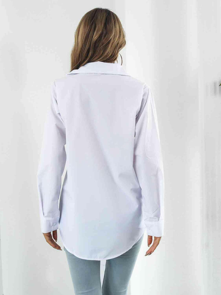 Collared Neck Buttoned Shirt with Pockets.