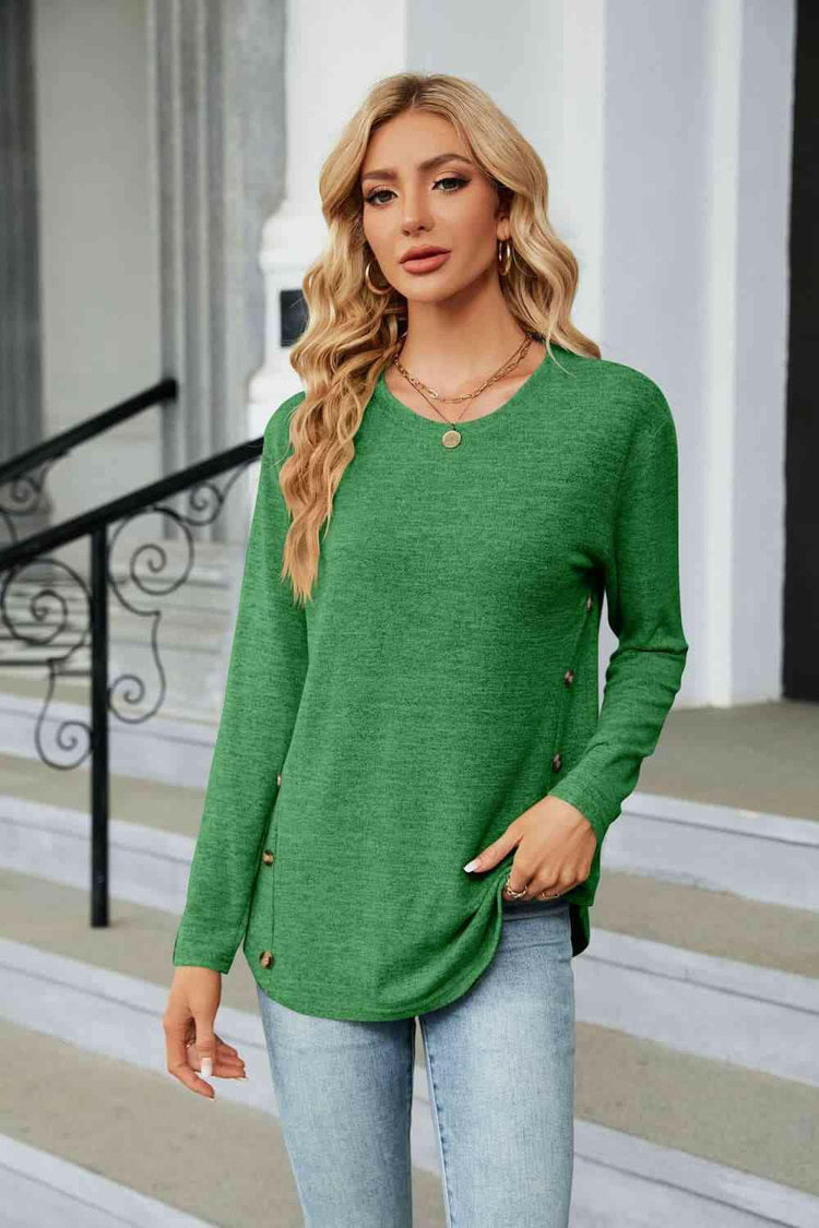 Round Neck Long Sleeve T-Shirt.