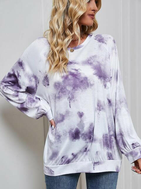 Tie Dye Round Neck Sweatshirt.