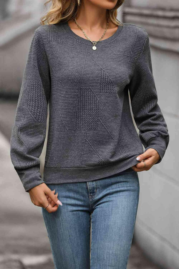 Round Neck Long Sleeve Sweatshirt.